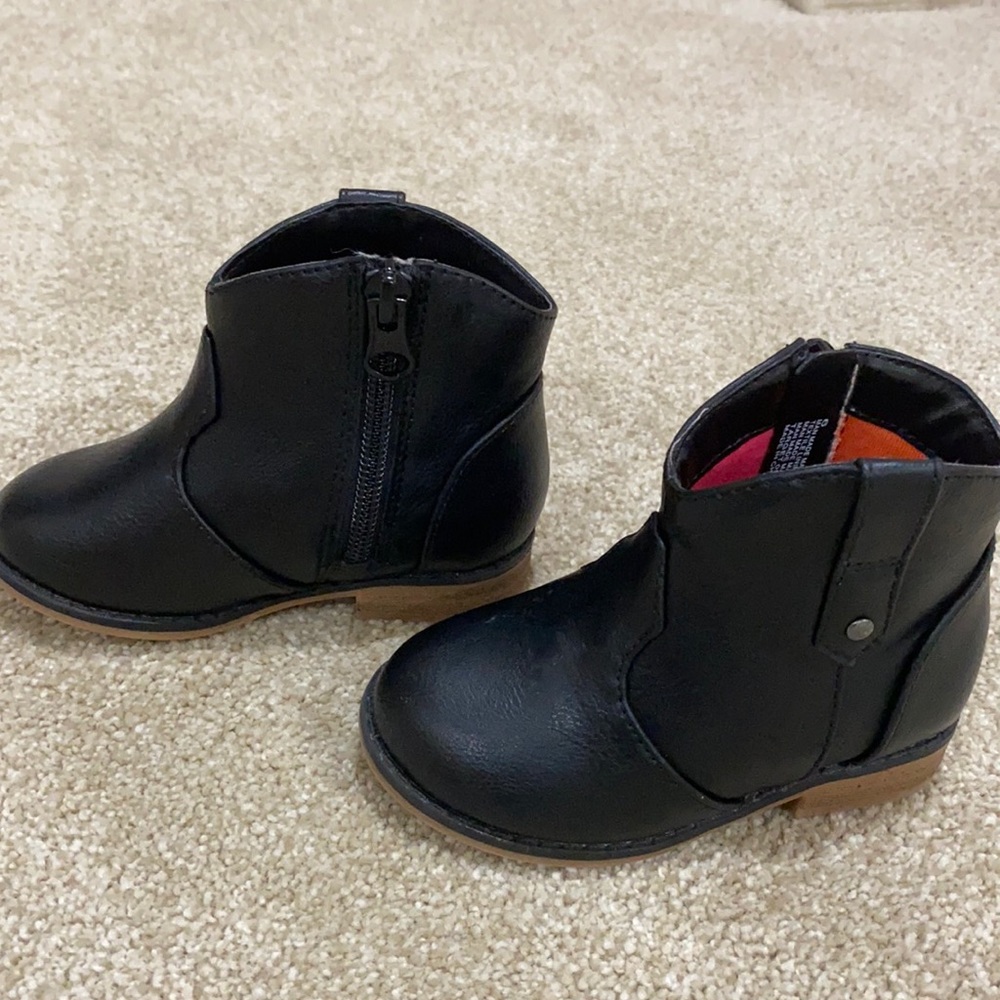 Cat and Jack boots